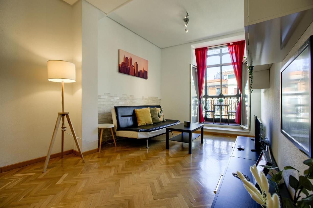 Ferienwohnung Charming Elegant Gran Via Madrid Exterior foto