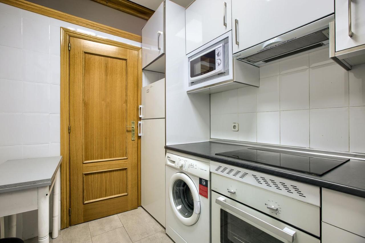 Ferienwohnung Charming Elegant Gran Via Madrid Exterior foto